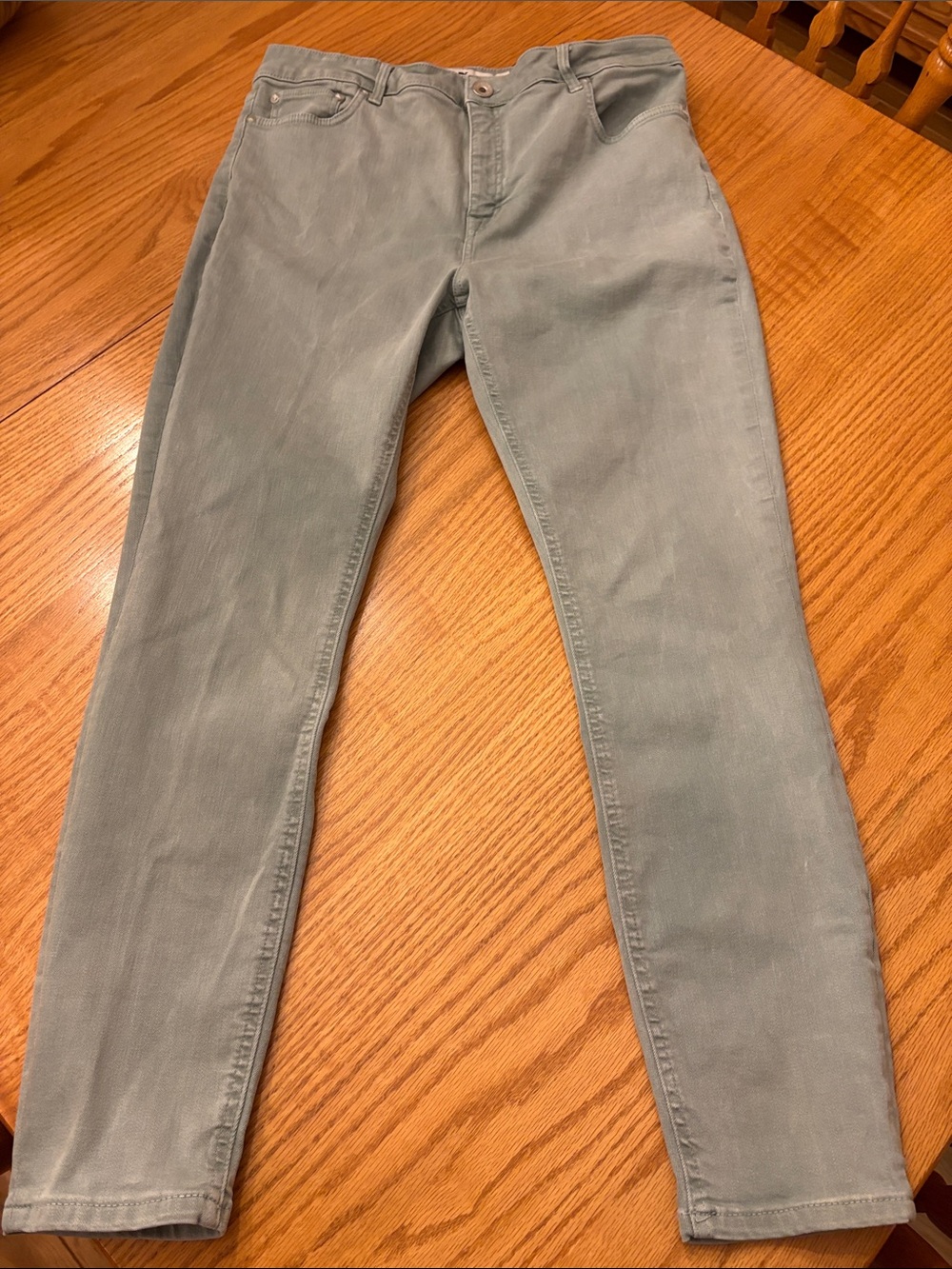 Vineyard Vines Women's High-Rise Skinny Jeans in Light Gray-Green